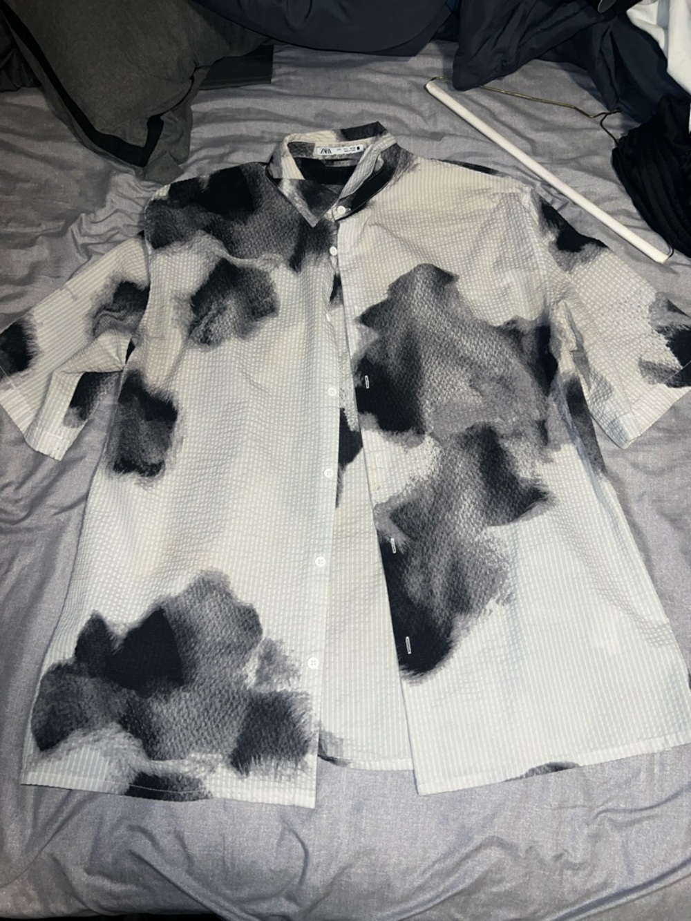 ZARA Black & White Abstract Short Sleeve Button-Up Shirt